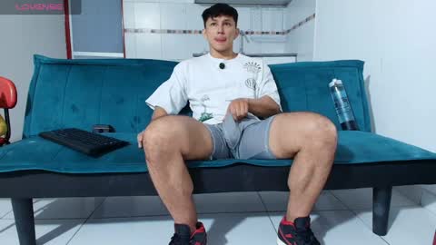 jacobo online show from July 17, 2026, 11:17 am