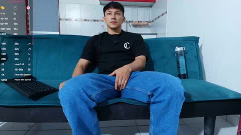 jacobo online show from July 18, 2026, 2:10 pm