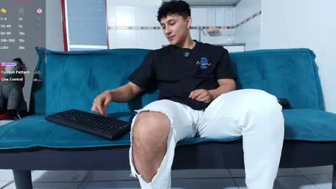 jacobo online show from July 22, 2026, 5:49 pm