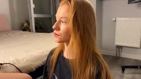 Snapshot of jacques_season chatting on November 23, 2025, 9:25 pm Jacques Emily online show from November 23, 2025, 9:25 pm