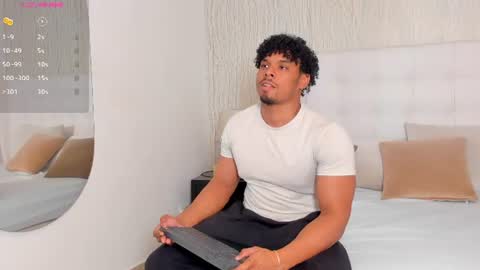 Snapshot of jacub_micke chatting on June 14, 2026, 11:18 pm Jacub online show from June 14, 2026, 11:18 pm