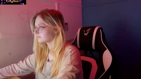 Snapshot of jacywinslat chatting on March 8, 2025, 6:16 pm jacywinslat online show from March 8, 2025, 6:16 pm