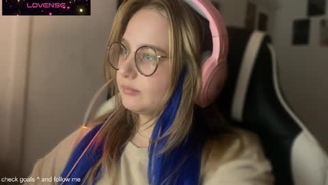 Snapshot of jacywinslat chatting on October 28, 2025, 3:14 pm jacywinslat online show from October 28, 2025, 3:14 pm