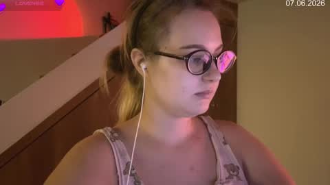 Snapshot of jacywinslat chatting on June 7, 2026, 1:26 pm jacywinslat online show from June 7, 2026, 1:26 pm