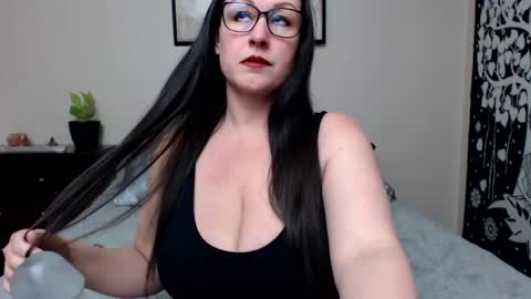 Snapshot of jadacoxxx chatting on January 22, 2025, 7:35 am JadaCoxxx online show from January 22, 2025, 7:35 am