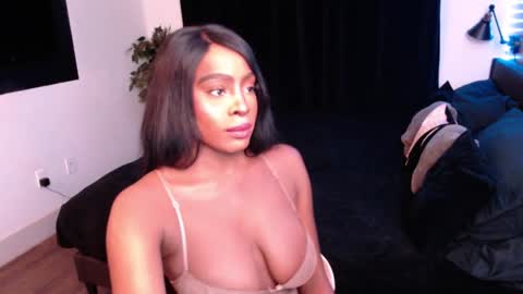 Jade online show from September 15, 2025, 9:48 pm