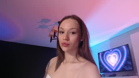 Snapshot of jade__swift chatting on May 2, 2026, 5:18 pm Jade online show from May 2, 2026, 5:18 pm