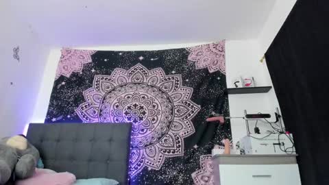   online show from January 30, 2025, 2:49 am