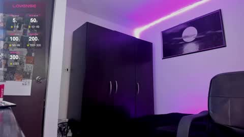 Snapshot of jade_candy21 chatting on January 25, 2025, 1:19 pm jade_candy21 online show from January 25, 2025, 1:19 pm