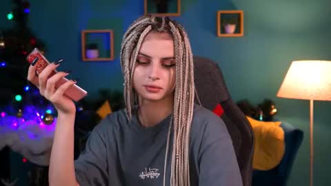 jade_castle online show from December 21, 2024, 4:09 am