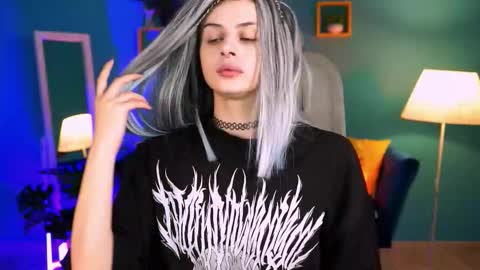 jade_castle online show from November 15, 2025, 3:26 am