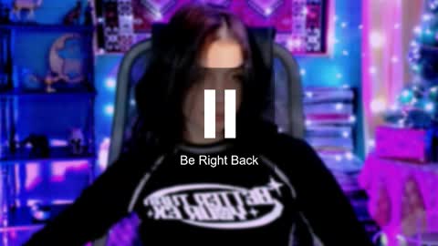 jade_castle online show from January 10, 2026, 4:31 pm