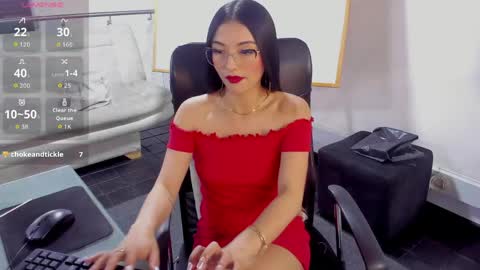 jade_connor online show from May 21, 2026, 7:43 pm