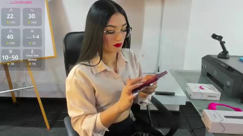 jade_connor online show from May 30, 2026, 7:22 pm