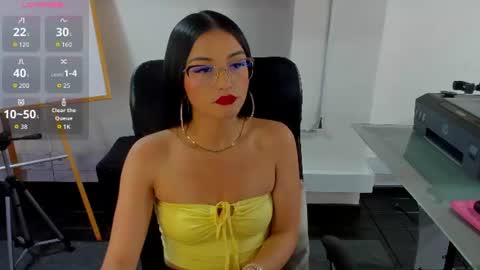 jade_connor online show from July 16, 2026, 8:37 pm