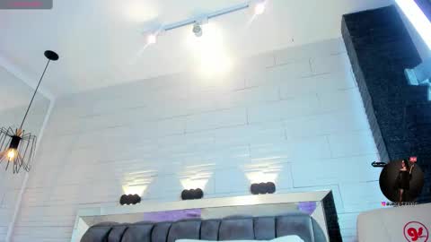  JADE  online show from September 12, 2025, 7:14 pm