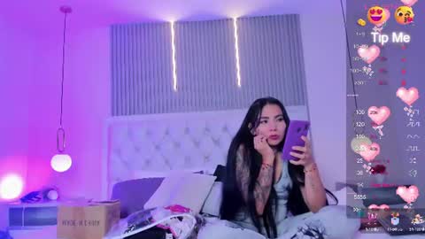 karlla scarlet online show from July 14, 2026, 4:17 am