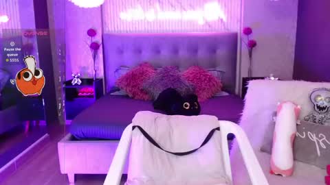Snapshot of jade_storm_ chatting on May 23, 2026, 9:19 pm JADE online show from May 23, 2026, 9:19 pm