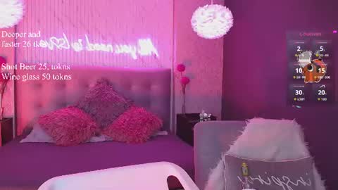 Snapshot of jade_storm_ chatting on June 14, 2026, 2:24 am JADE online show from June 14, 2026, 2:24 am