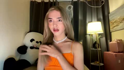 Adriana online show from February 1, 2026, 6:39 pm