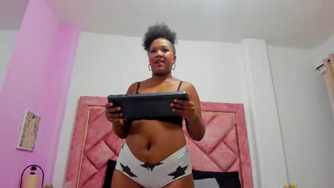 Snapshot of jade_thorne chatting on August 1, 2026, 11:42 am Jade online show from August 1, 2026, 11:42 am