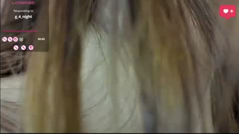 Snapshot of jade_white_ chatting on July 28, 2026, 4:39 pm jade white online show from July 28, 2026, 4:39 pm