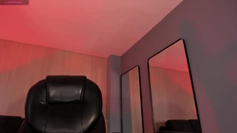 Snapshot of jadeevansx chatting on February 25, 2025, 12:14 am JADE EVANS online show from February 25, 2025, 12:14 am