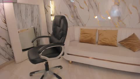 Snapshot of jadeevansx chatting on September 23, 2025, 11:13 am JADE EVANS online show from September 23, 2025, 11:13 am