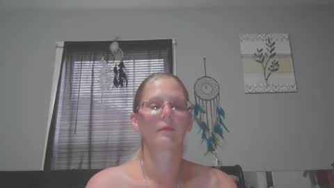 Snapshot of jadeluv chatting on May 22, 2026, 5:51 pm JadeLuv online show from May 22, 2026, 5:51 pm