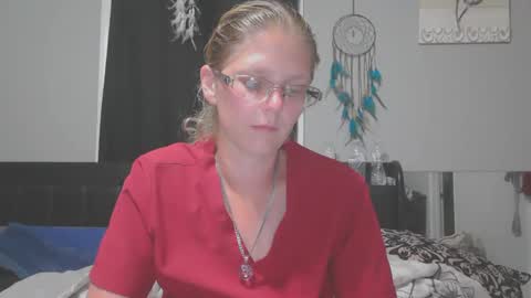 Snapshot of jadeluv chatting on May 27, 2026, 2:30 am JadeLuv online show from May 27, 2026, 2:30 am