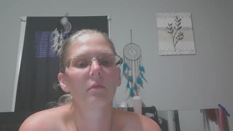 Snapshot of jadeluv chatting on June 11, 2026, 1:16 am JadeLuv online show from June 11, 2026, 1:16 am