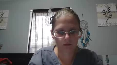 Snapshot of jadeluv chatting on July 13, 2026, 4:43 pm JadeLuv online show from July 13, 2026, 4:43 pm