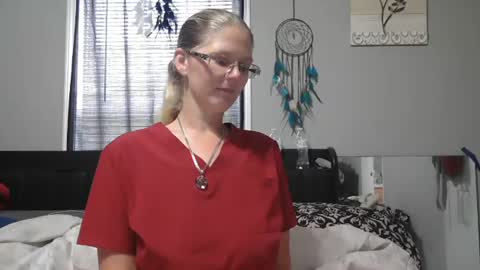 Snapshot of jadeluv chatting on July 18, 2026, 3:05 pm JadeLuv online show from July 18, 2026, 3:05 pm
