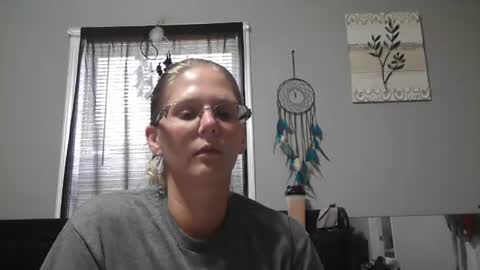 Snapshot of jadeluv chatting on July 28, 2026, 6:20 pm JadeLuv online show from July 28, 2026, 6:20 pm