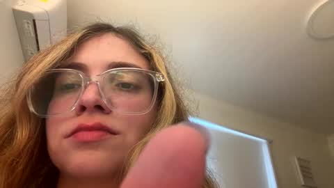 jademonroe0522 online show from March 10, 2026, 8:47 pm