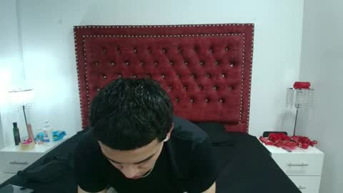 Snapshot of jaden_and_sofia chatting on May 13, 2026, 3:15 am Jaden and Sofia online show from May 13, 2026, 3:15 am