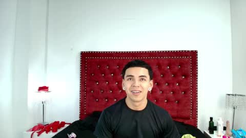 Snapshot of jaden_and_sofia chatting on May 14, 2026, 3:02 am Jaden and Sofia online show from May 14, 2026, 3:02 am