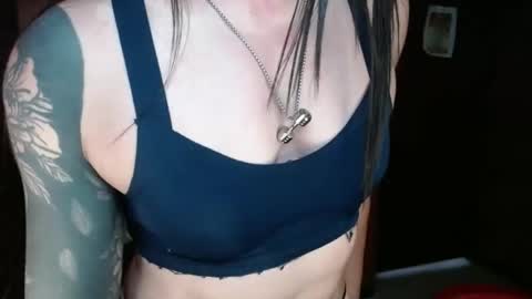 Snapshot of jadesexfun chatting on January 24, 2025, 7:28 pm jadesexfun online show from January 24, 2025, 7:28 pm