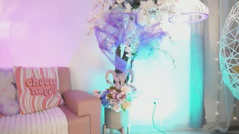 Jade Summer online show from October 16, 2025, 11:33 am