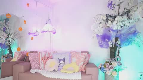 Jade Summer online show from October 24, 2025, 11:39 am