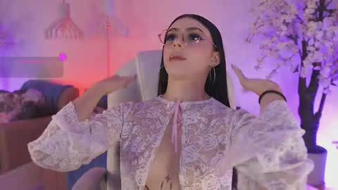 Jade Summer online show from February 5, 2026, 11:37 am