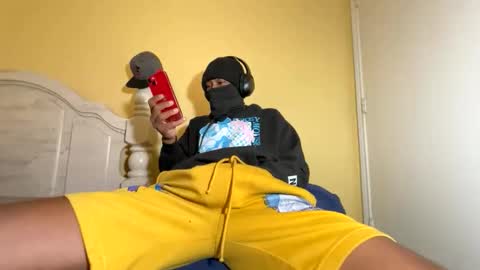 jahnndoeee online show from May 27, 2026, 5:10 pm
