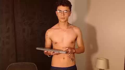 Snapshot of jaico_santos chatting on September 8, 2025, 10:31 pm jaico_santos online show from September 8, 2025, 10:31 pm