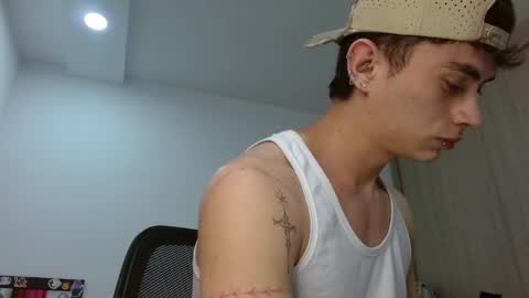 Snapshot of jaico_santos1 chatting on May 22, 2026, 11:21 pm Jaico online show from May 22, 2026, 11:21 pm