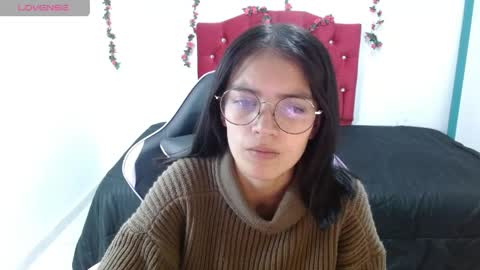 jaide412638 online show from April 27, 2026, 8:29 pm