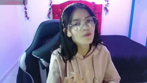 jaide412638 online show from May 1, 2026, 8:24 pm