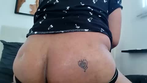 jaidenblake online show from March 16, 2026, 12:49 am