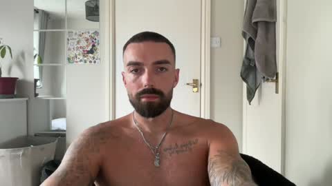 Snapshot of jake27641 chatting on July 28, 2026, 3:21 pm jake27641 online show from July 28, 2026, 3:21 pm