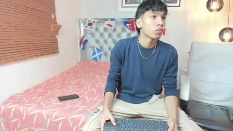 jake_falcon online show from June 18, 2026, 11:36 am