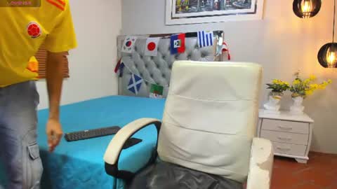 jake_falcon online show from June 24, 2026, 11:31 am